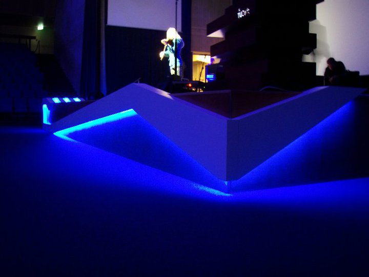 The shape derived from the Aula building itself